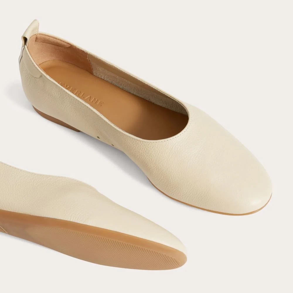 Everlane Women's Day Glove Cream Leather Flats